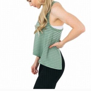 ZYIA Nimbus Split Back Tank Top in Forest  Small Athletic Workout